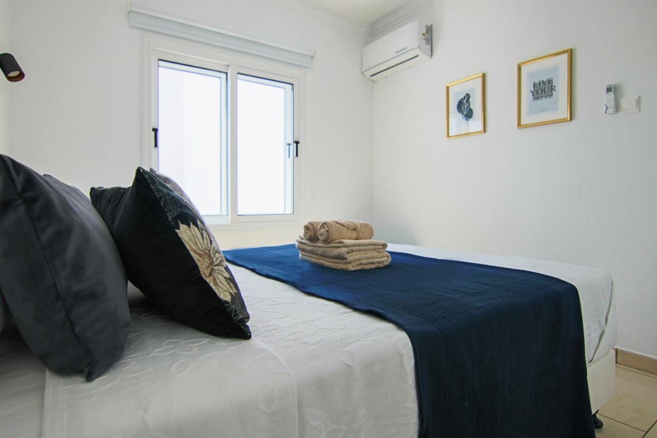 Phaedrus Living: Seaside Luxury Flat Lighthouse 62 Leilighet Paphos Eksteriør bilde